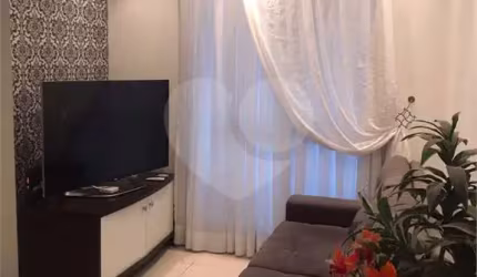 Apartamento com 3 quartos à venda em Vila Carrão - SP