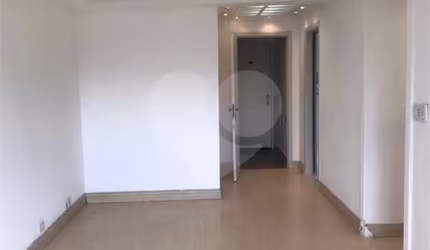 Apartamento com 2 quartos à venda em Bom Retiro - SP