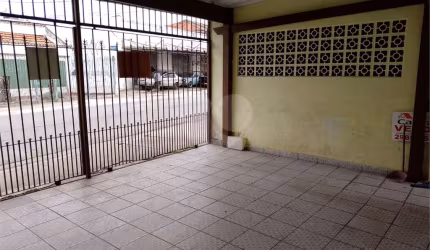Casa térrea com 4 quartos à venda em Jaçanã - SP