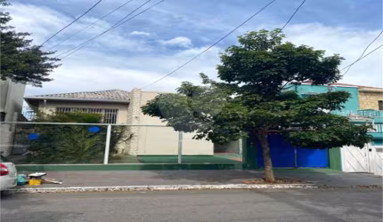 Casa térrea com 3 quartos à venda em Vila Mariana - SP