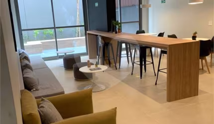 Apartamento com 1 quartos à venda ou para locação em Vila Clementino - SP