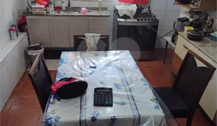 Casa térrea com 2 quartos à venda em Engenheiro Goulart - SP