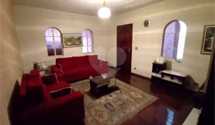 Casa com 2 quartos à venda em Vila Carrão - SP