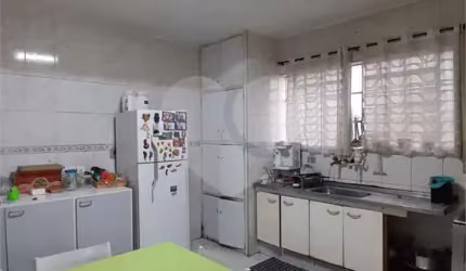 Casa com 3 quartos à venda em Alto Da Lapa - SP