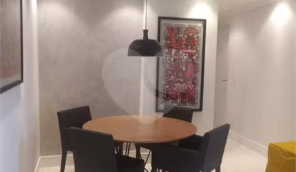 Apartamento com 3 quartos à venda em Vila Carrão - SP
