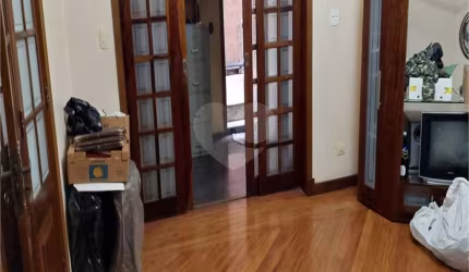 Casa com 4 quartos à venda em Campos Elíseos - SP