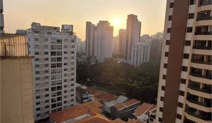 Apartamento com 3 quartos à venda em Vila Mariana - SP