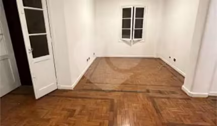 Apartamento com 2 quartos à venda em Bela Vista - SP