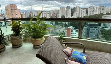 Cobertura com 4 quartos à venda em Vila Andrade - SP