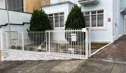 Sobrado com 4 quartos à venda em Liberdade - SP