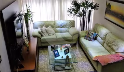 Casa com 3 quartos à venda em Vila Oratório - SP