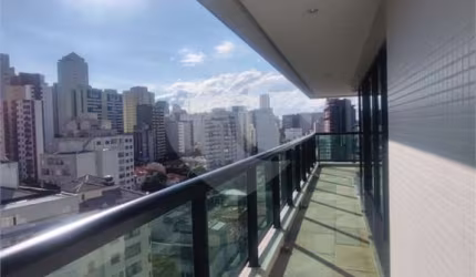 Apartamento com 4 quartos à venda em Aclimação - SP
