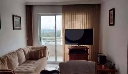 Apartamento com 3 quartos à venda em Santo Amaro - SP