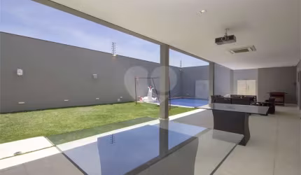 Casa com 4 quartos à venda em Morumbi - SP