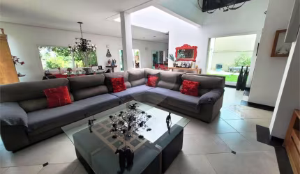 Casa com 3 quartos à venda em Vila Albertina - SP