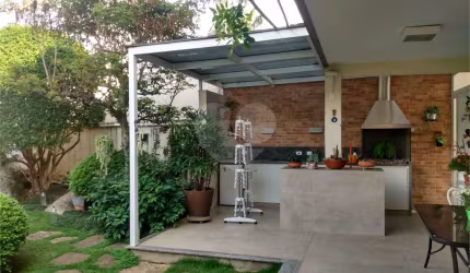 Sobrado com 4 quartos à venda em Planalto Paulista - SP