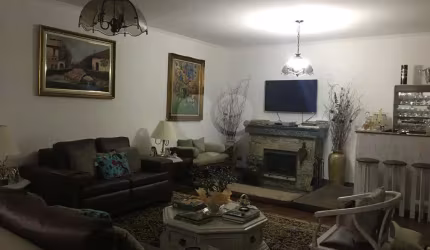 Casa com 5 quartos à venda em Vila Tramontano - SP