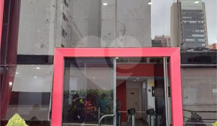 Salas à venda ou para locação em Liberdade - SP