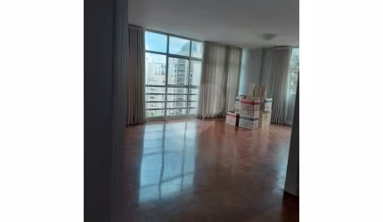 Apartamento com 3 quartos à venda em Jardim Paulista - SP