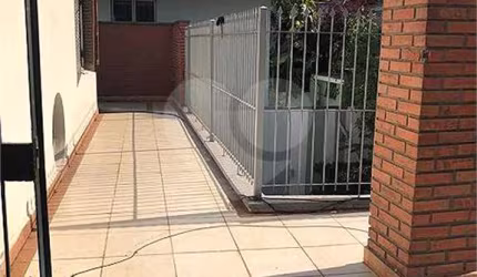 Casa com 4 quartos à venda em Vila Cordeiro - SP