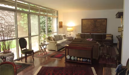 Casa com 4 quartos à venda em Jardim Guedala - SP
