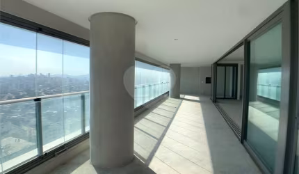 Apartamento com 4 quartos à venda em Sumarezinho - SP