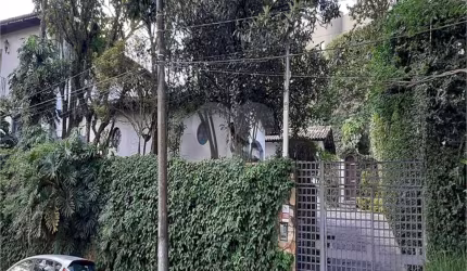 Casa com 5 quartos à venda em Jardim Guedala - SP