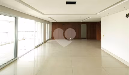 Duplex com 4 quartos à venda ou para locação em Jardim Vitória Régia - SP