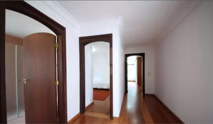 Casa com 4 quartos à venda ou para locação em Jardim Dos Estados - SP