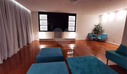 Casa com 4 quartos à venda ou para locação em Parque Dos Príncipes - SP