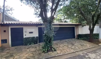Casa térrea com 3 quartos à venda ou para locação em Campo Belo - SP