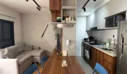 Apartamento com 1 quartos à venda ou para locação em República - SP