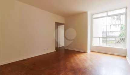 Apartamento com 2 quartos à venda ou para locação em Bela Vista - SP