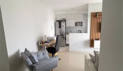 Apartamento com 2 quartos à venda em Vila Anastácio - SP