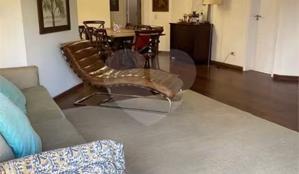 Apartamento com 3 quartos à venda em Real Parque - SP