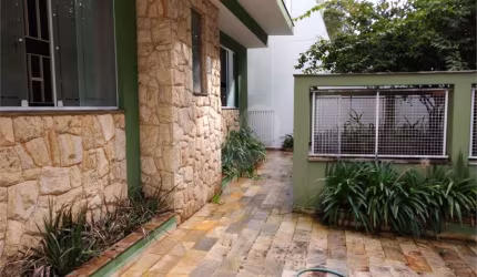 Sobrado com 5 quartos à venda em Jardim São Bento - SP