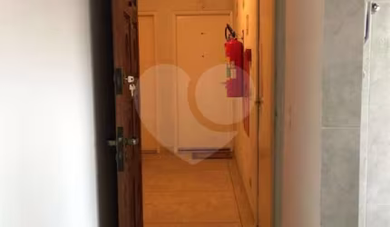 Apartamento com 2 quartos à venda em Pinheiros - SP