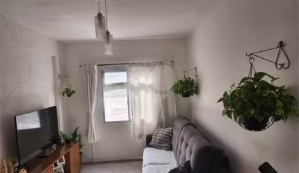 Apartamento com 2 quartos à venda em Santo Amaro - SP