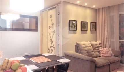 Apartamento com 2 quartos à venda em Tatuapé - SP