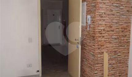 Apartamento com 1 quartos à venda em Bela Vista - SP