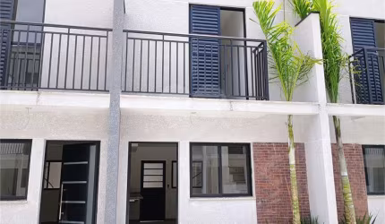 Condomínio com 2 quartos à venda em Lauzane Paulista - SP