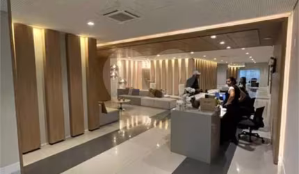 Apartamento com 1 quartos à venda em Campo Belo - SP