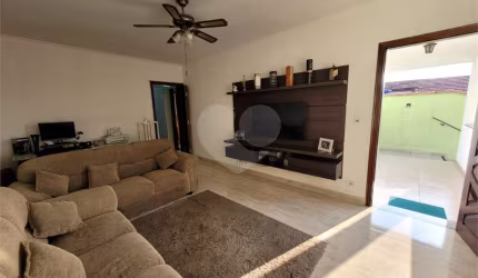 Casa com 2 quartos à venda em Vila Boaçava - SP