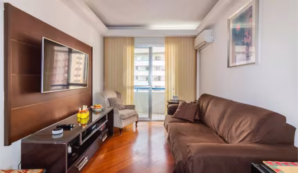 Apartamento com 3 quartos à venda em Cambuci - SP