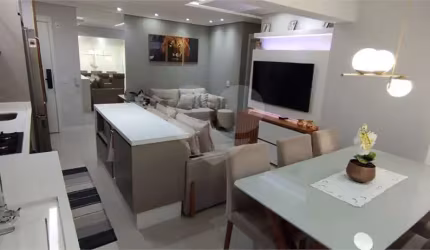 Apartamento com 3 quartos à venda em Tatuapé - SP