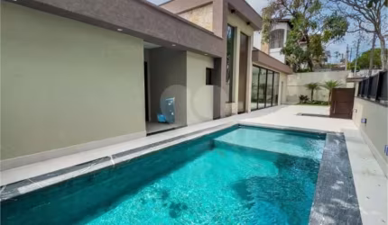 Casa com 3 quartos à venda em City América - SP