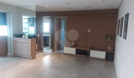 Apartamento com 3 quartos à venda em Barra Funda - SP