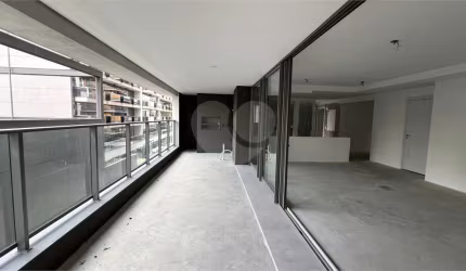 Apartamento com 3 quartos à venda em Alto Da Lapa - SP