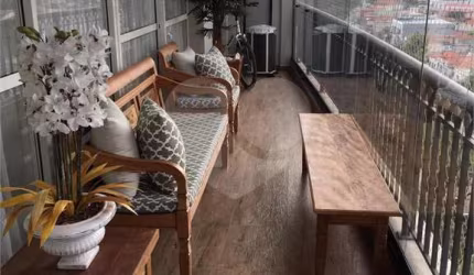 Apartamento com 3 quartos à venda ou para locação em Parque Da Mooca - SP
