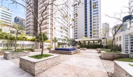 Apartamento com 3 quartos à venda ou para locação em Itaim Bibi - SP